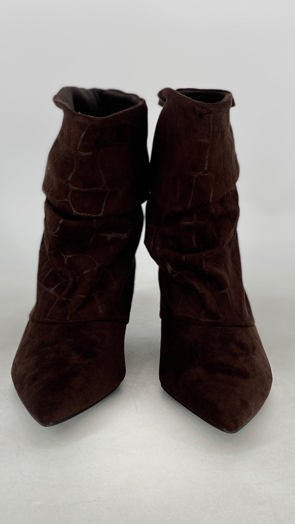 Elegante Suede-Stiefeletten im Rff-Look mit Krokoprägung in Dunkelbraun
