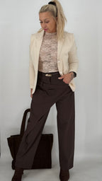 Stylische Jogpants in Wickeloptik in Braun und Schwarz