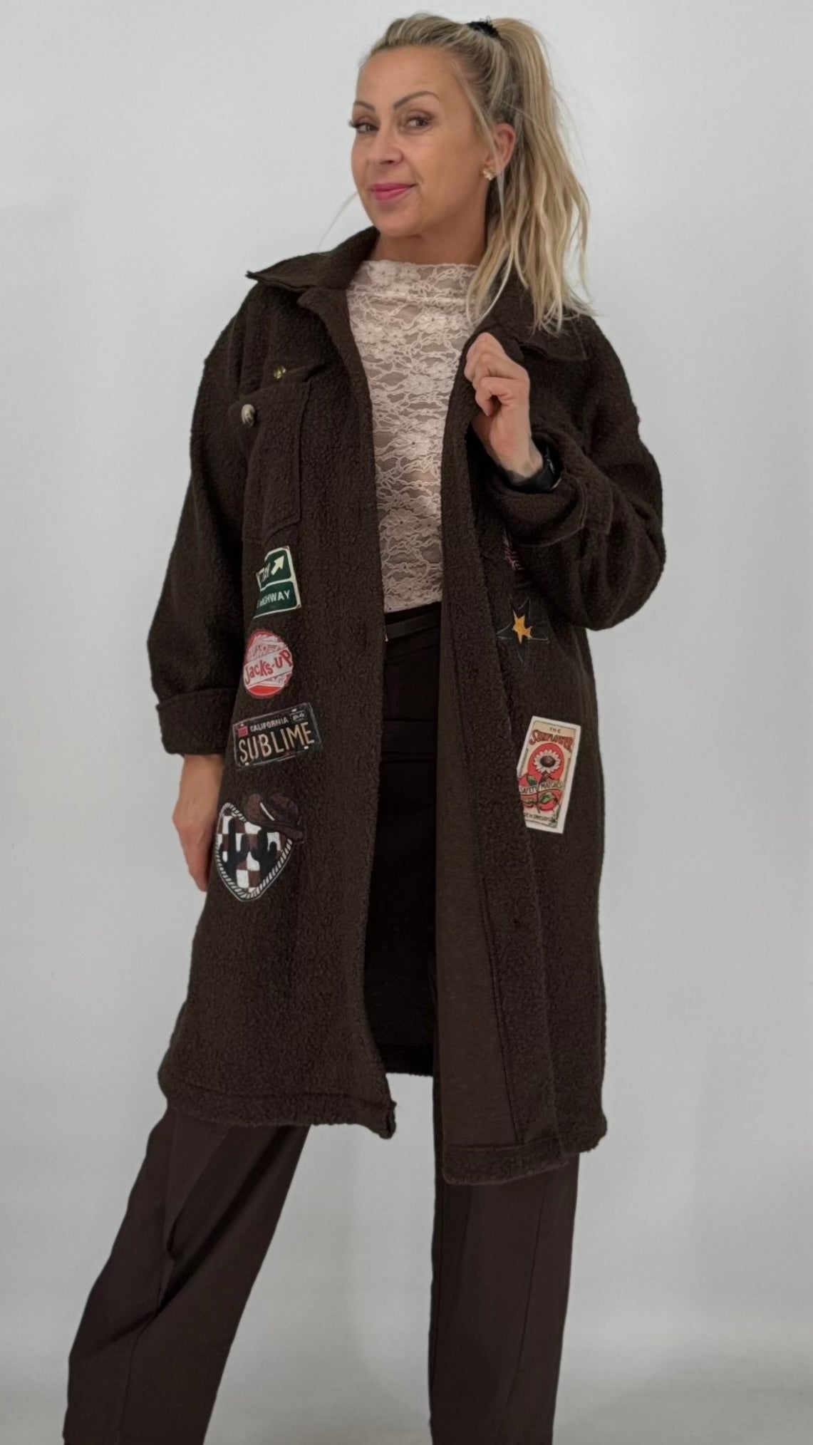 Kuschelige Statement-Jacke mit Patches