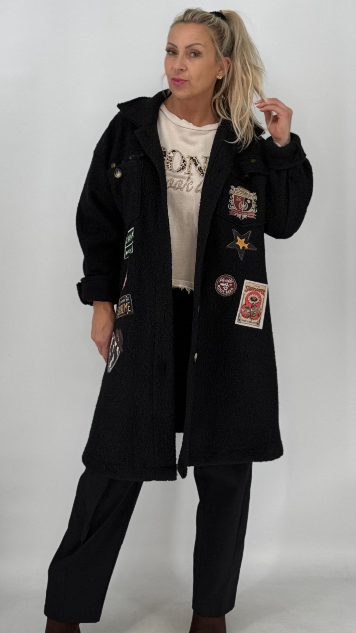 Kuschelige Statement-Jacke mit Patches