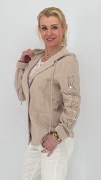 Blazer " Smily" mit Kapuze in Weiß, Schwarz, Beige - By Elena FashionBy Elena Fashion