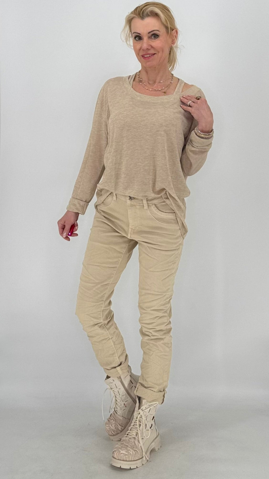 Jeans, Jewelly in Rosa, Weiss, Beige - By Elena FashionBy Elena Fashion