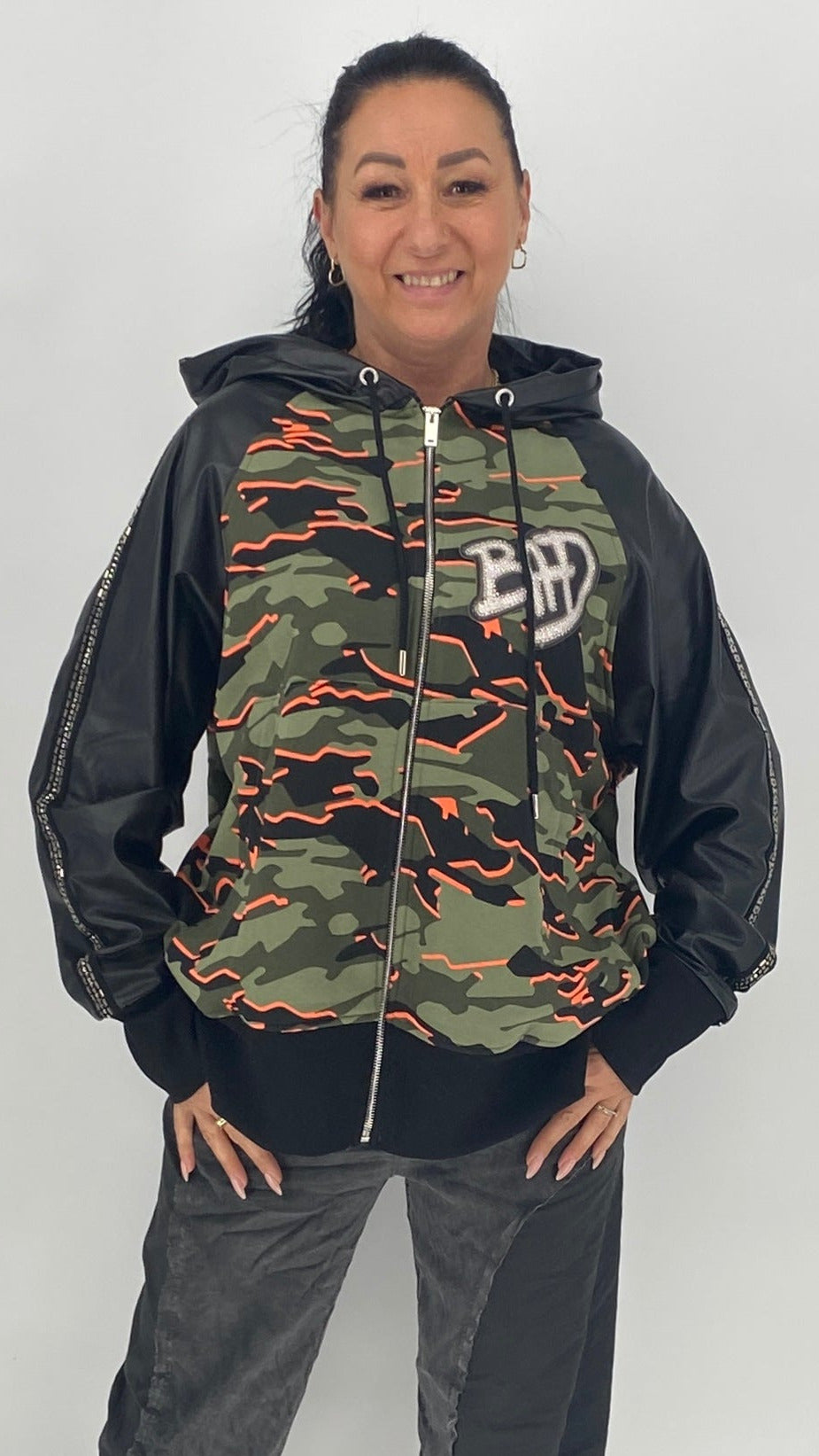 Gefütterte Sweatjacke mit Kapuze – Schwarz&Grün