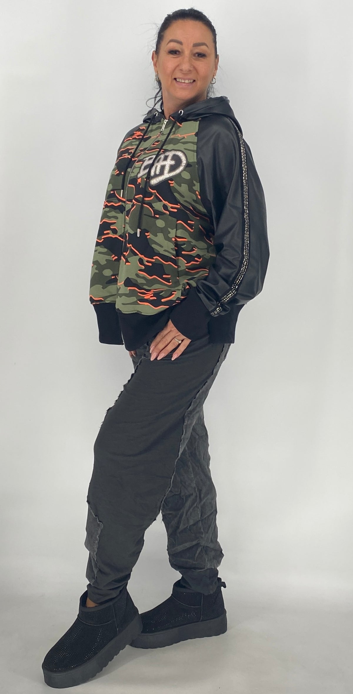 Gefütterte Sweatjacke mit Kapuze – Schwarz&Grün