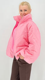 Oversize Steppjacke in Rosa mit Stehkragen
