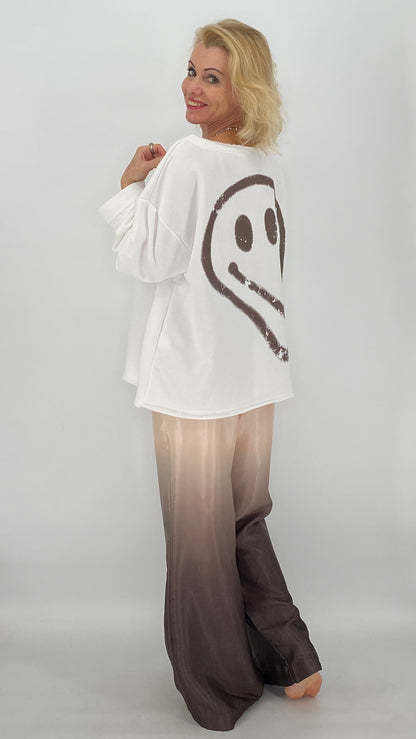 Sweatshirt in weiß, "SMILE"