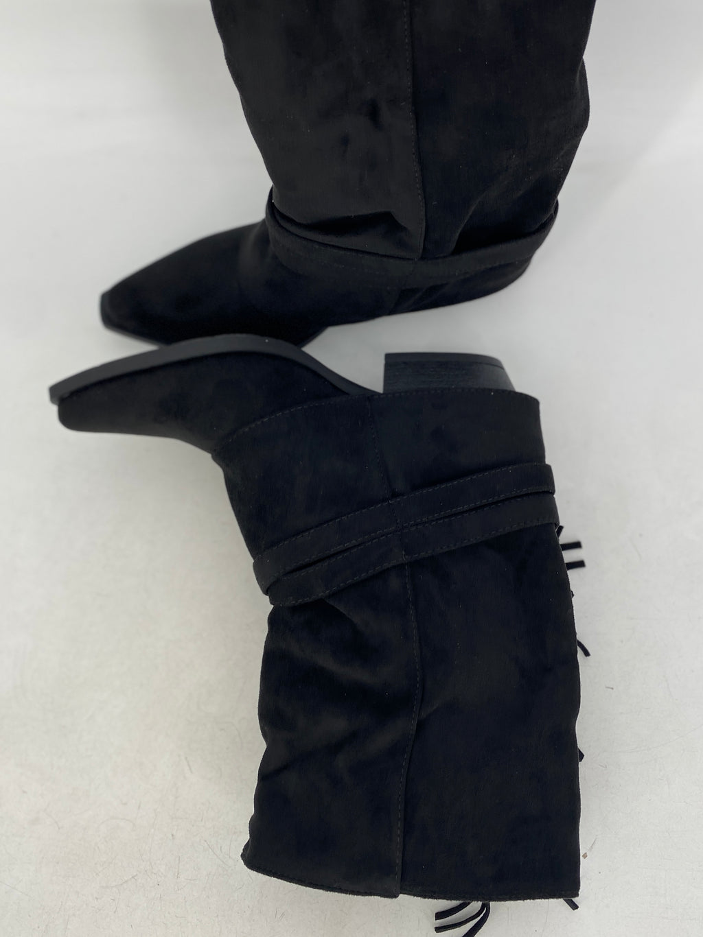 Stiefeletten mit Fransen T312, Schwarz