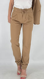 ESViViD Hose mit Umschlag, Camel