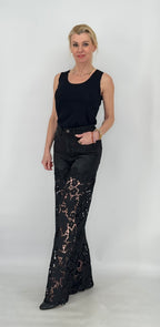 Mid-Waist-Jeans in Graphit mit Strass und Spitze