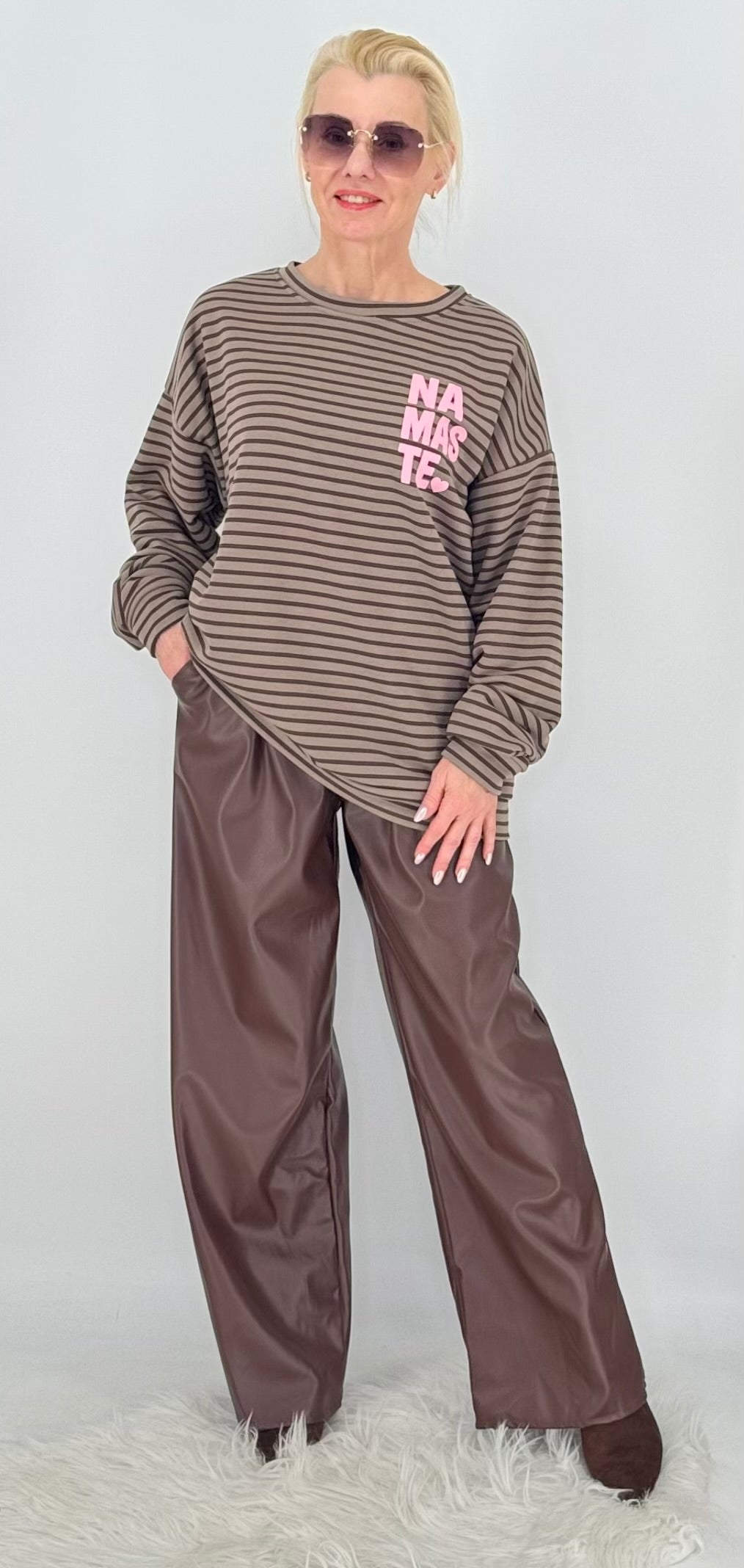 Lederimitat Hose , braun, beige, schwarz, khaki