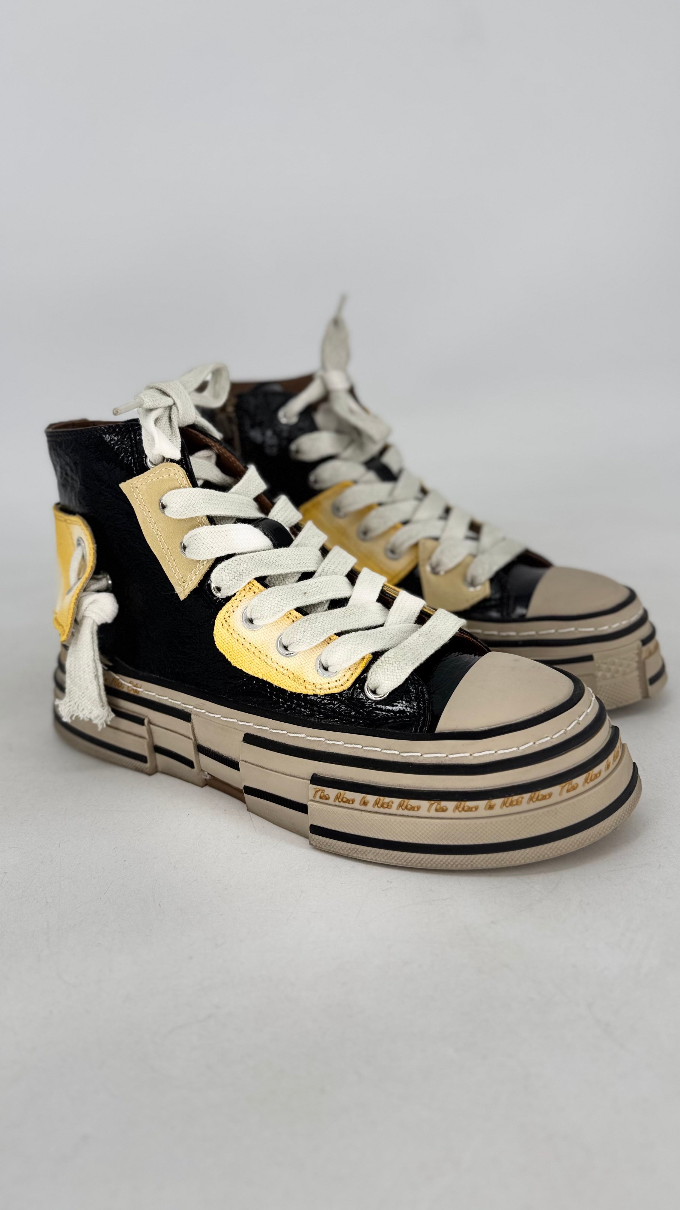 Sneaker Rebecca White, Lackleder in Schwarz mit Gelb