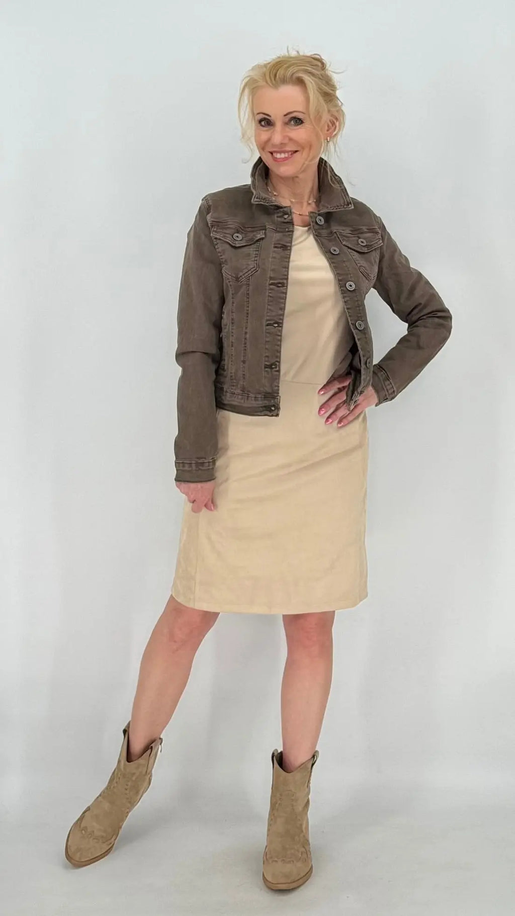 ESViViD Kleid velour, beige - By Elena FashionBy Elena Fashion