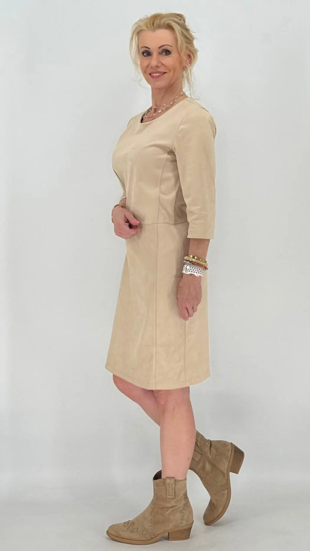 ESViViD Kleid velour, beige - By Elena FashionBy Elena Fashion