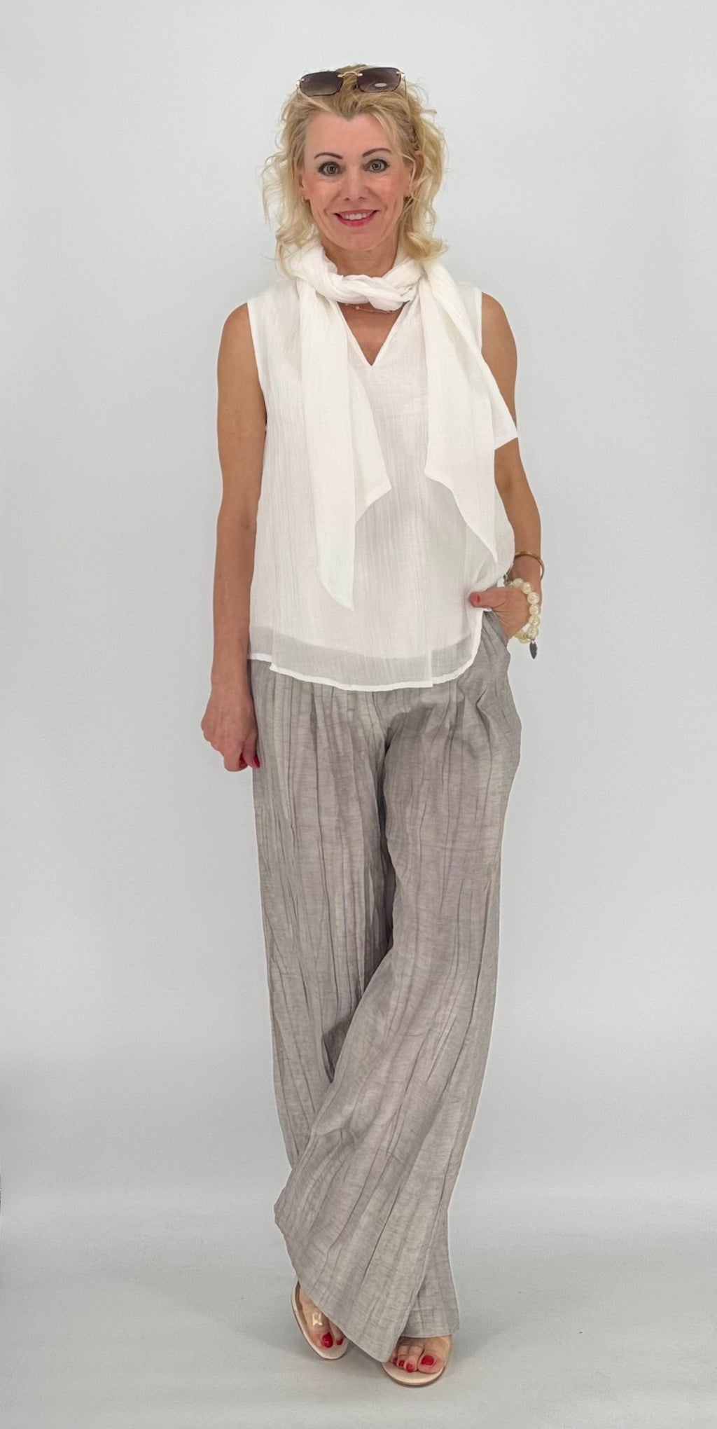 Bluse mit Schleife, weiß