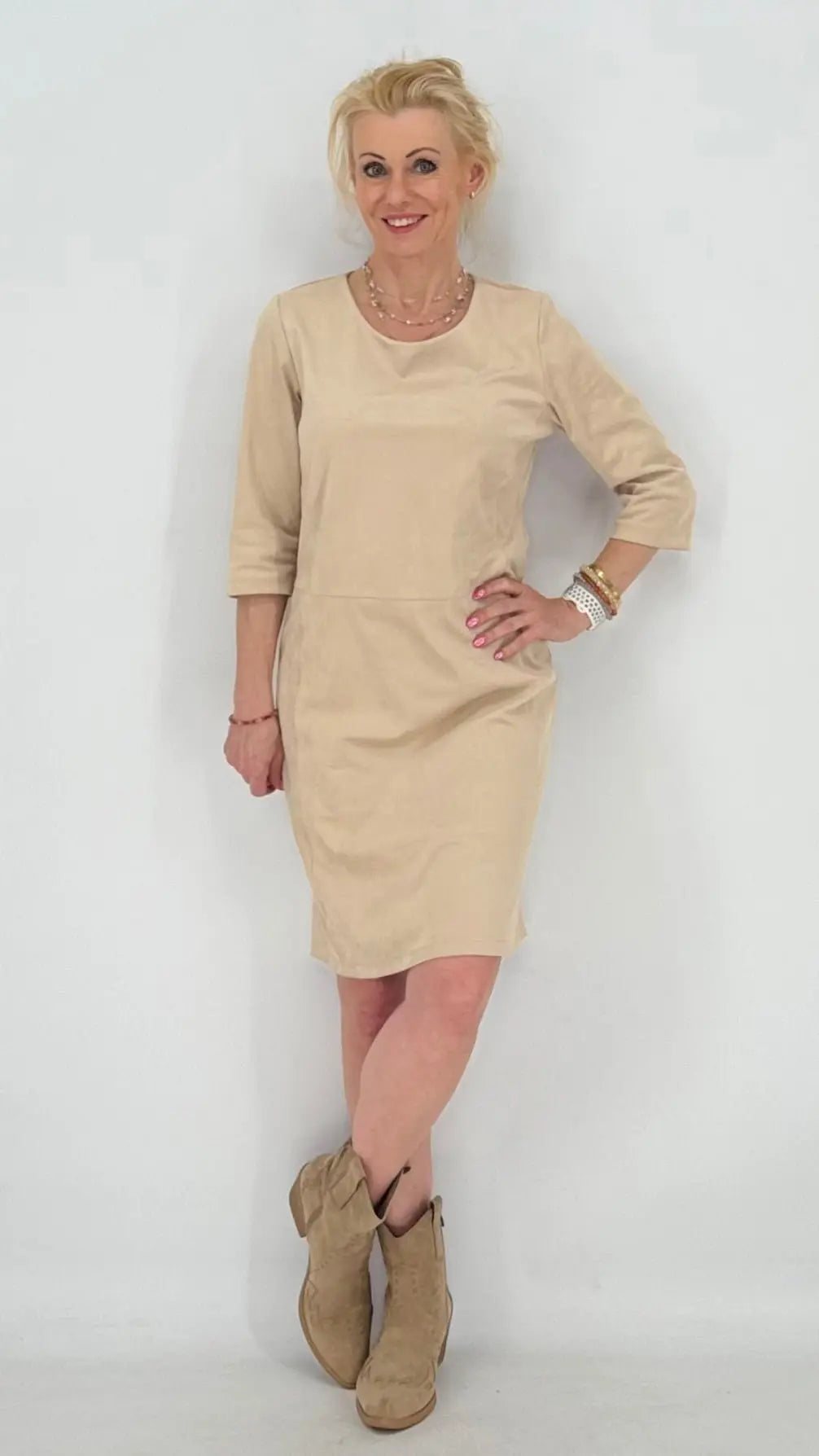 ESViViD Kleid velour, beige - By Elena FashionBy Elena Fashion