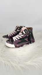 Trendige High-Top Sneaker in Lila mit Leo-Details