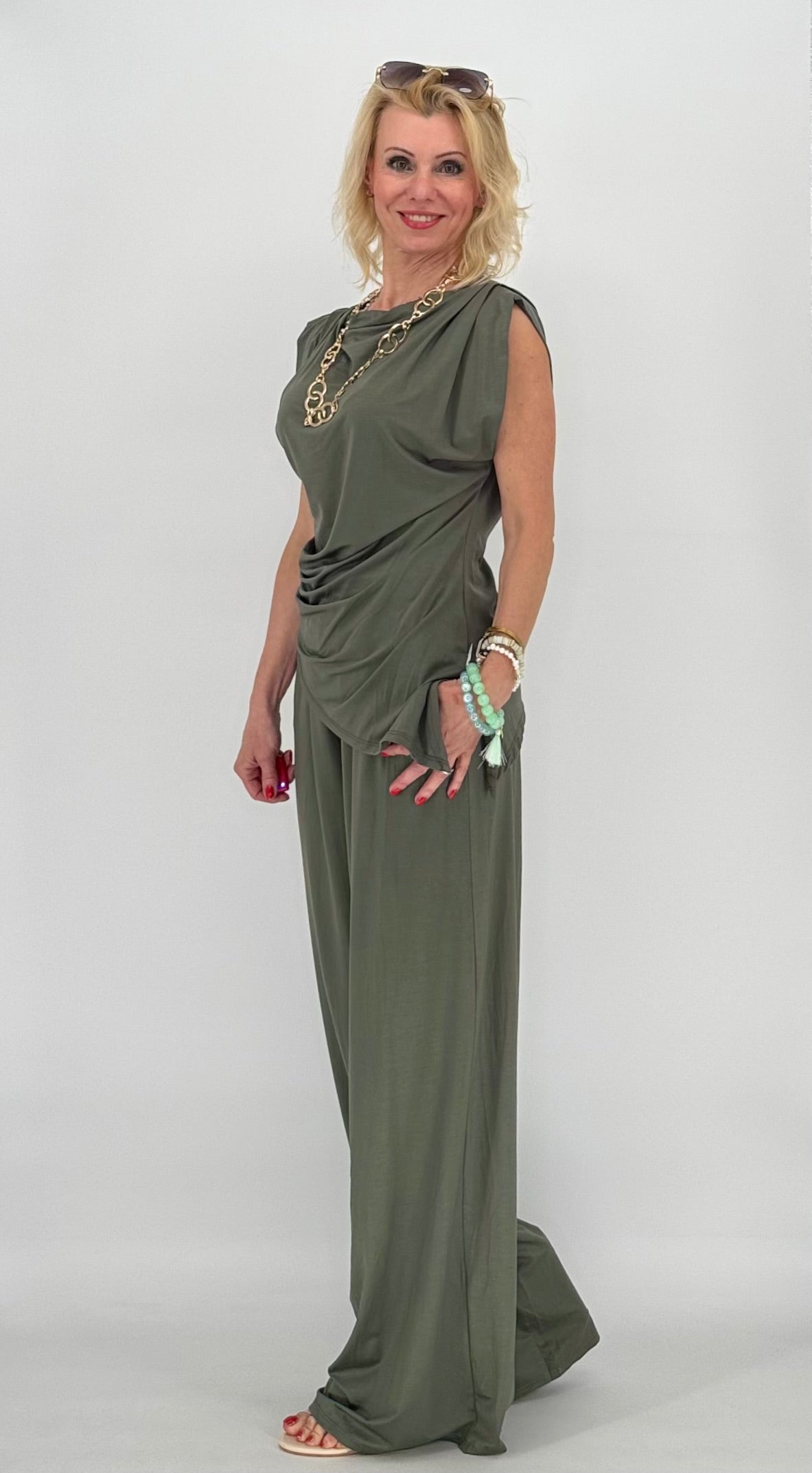 Top "Classy", assymetrisch khaki