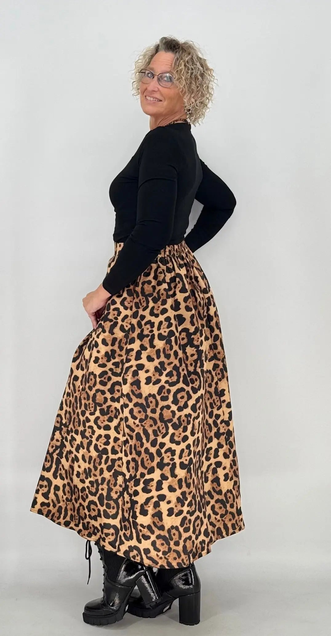 Leo Rock, lang - By Elena FashionBy Elena Fashion