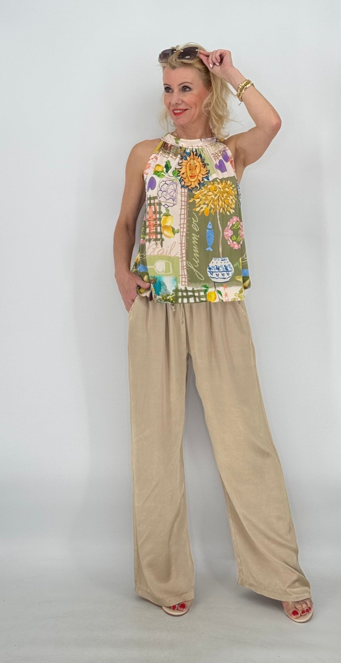 Hose mit Schimmereffekt