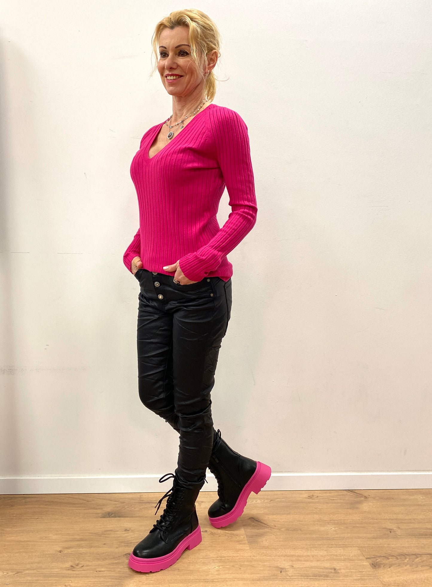 Leichter Strickpullover pink