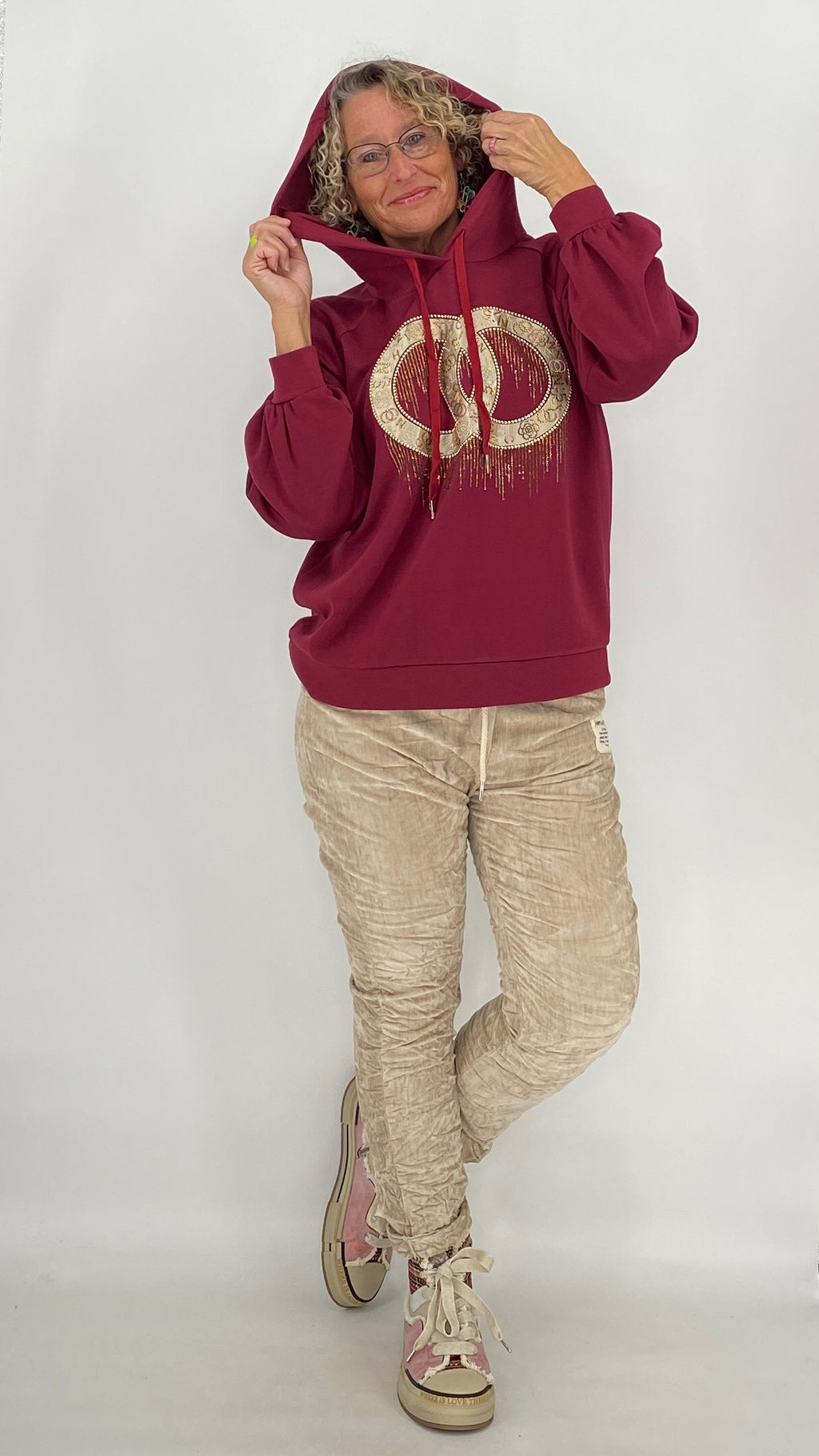 Sweatshirt mit Kapuze, bordo, schwarz, beige