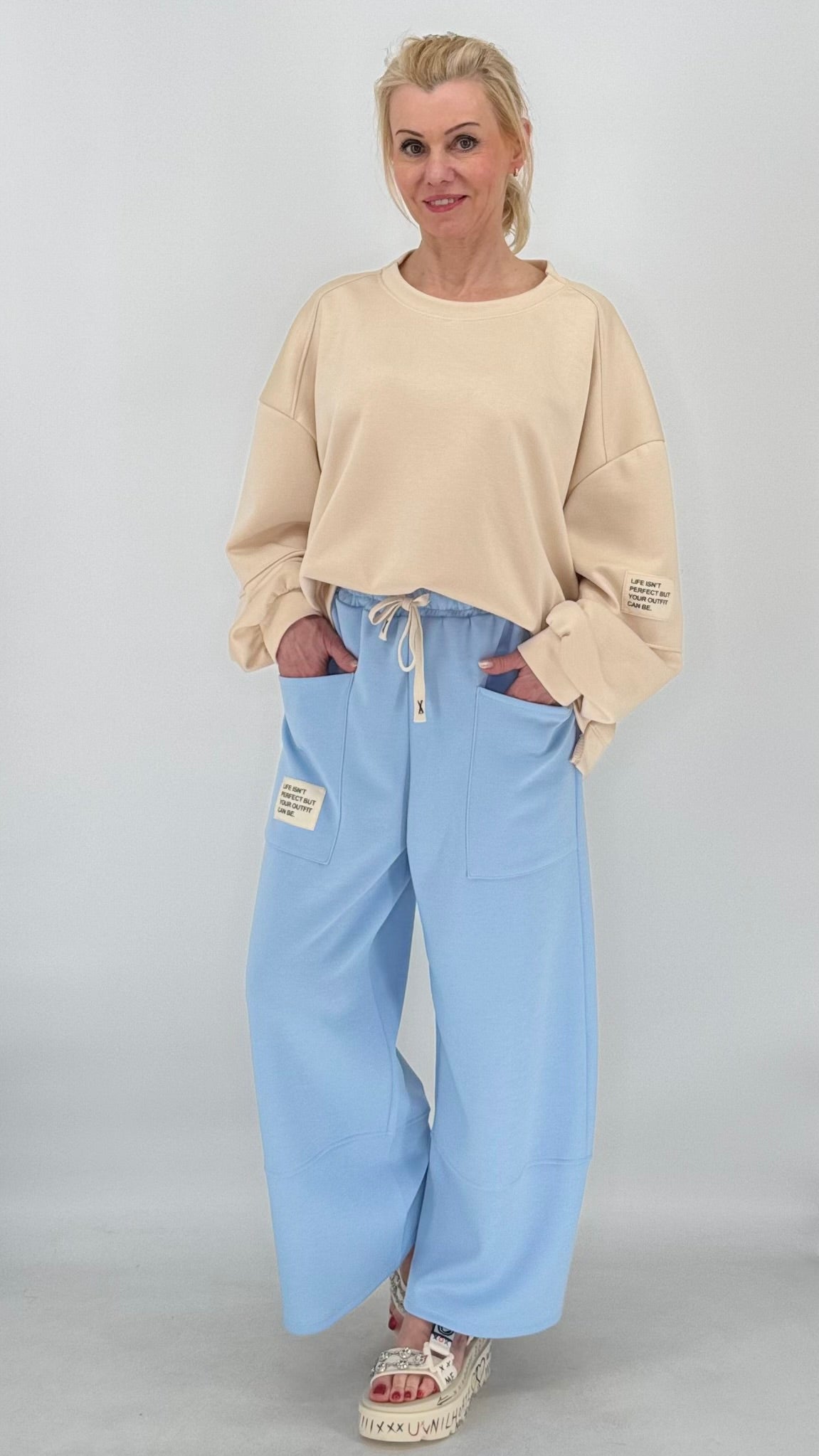 Cozy Hose in Hellblau - By Elena FashionBy Elena Fashion