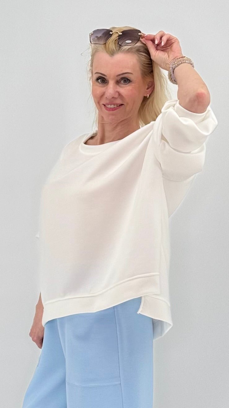 Cozy Sweatshirt in Weiß - By Elena FashionBy Elena Fashion
