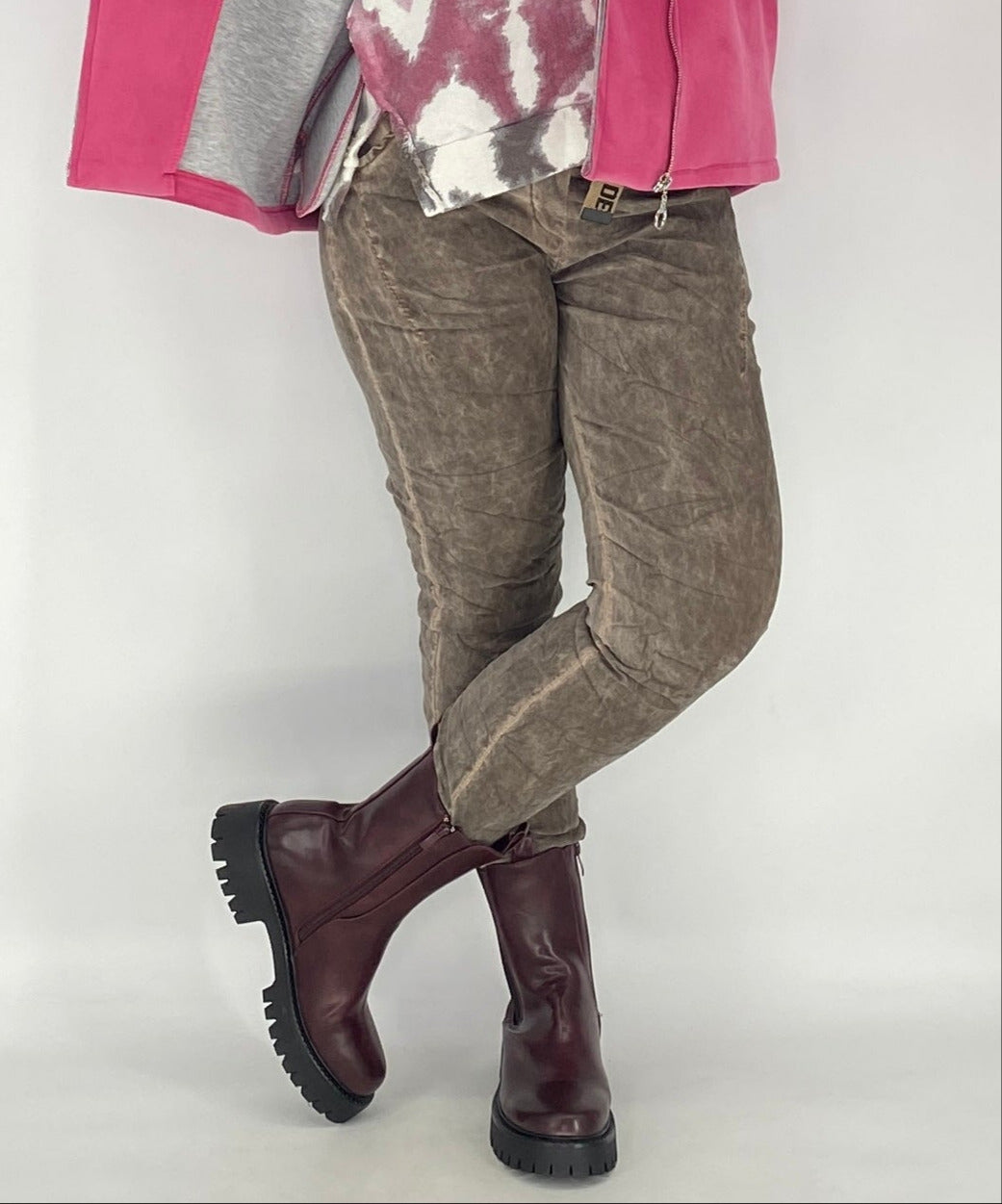 Jogpants mit Gürtel, braun, grau, taupe