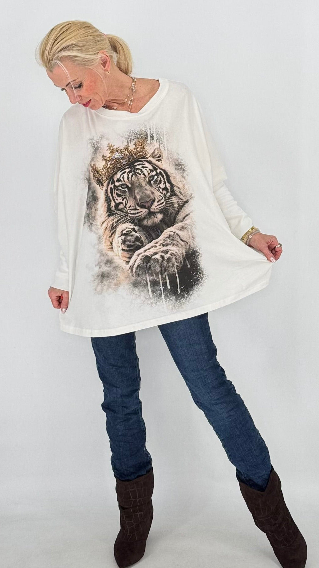 Lässiges Sweatshirt mit Tiger & Krone Frontprint in Weiß