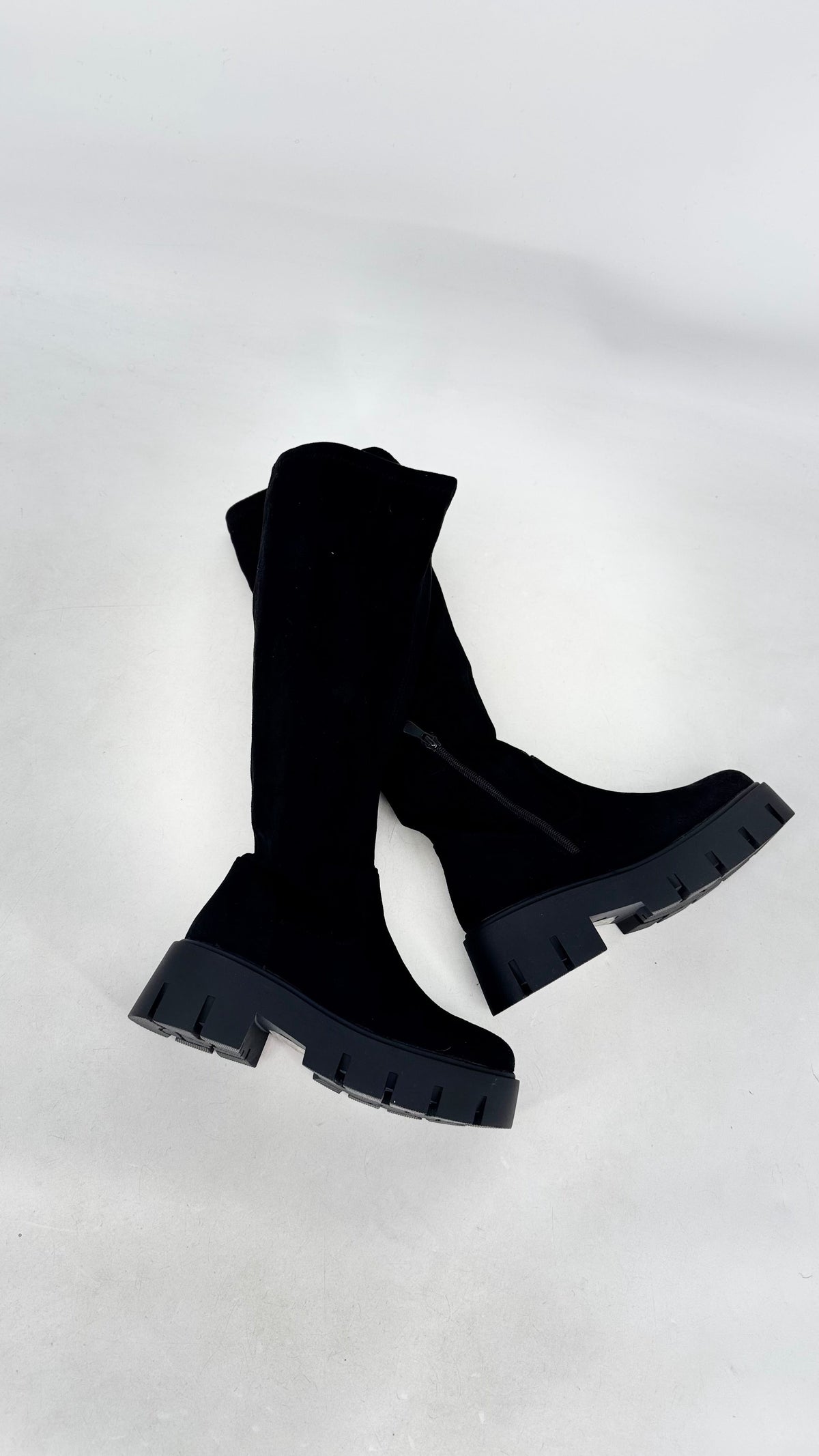 Chunky Stretch Stiefel in Schwarz