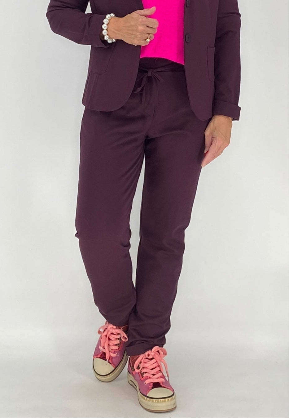 ESViViD Hose mit Umschlag, Burgunda