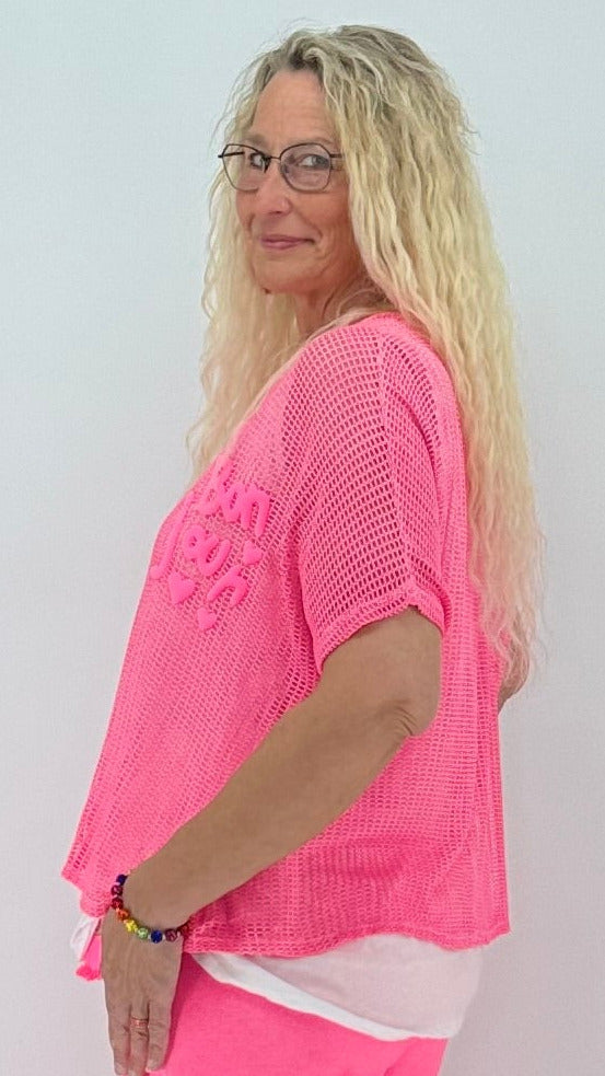 Pinkes Netzoberteil mit weißem Top "Bonjour"