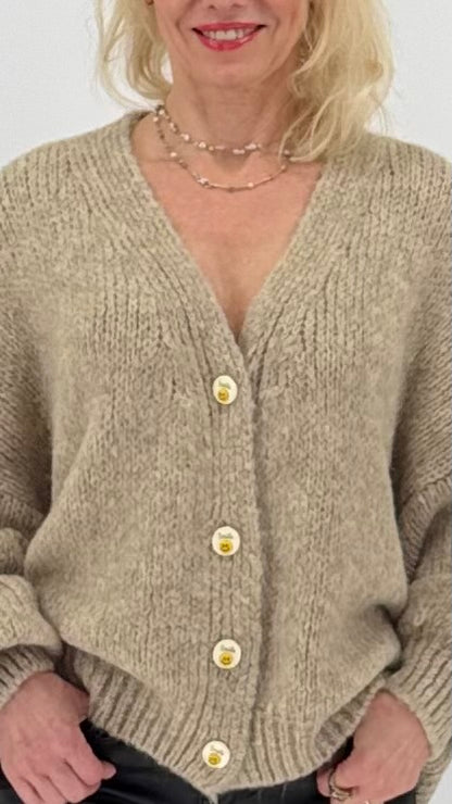 Strickjacke "just Smile" mit schönen Knöpfen