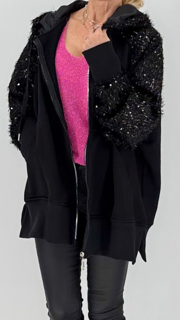 Sweatjacke mit Kapuze, Pailletten-Ärmeln & Strass-Backprint – Schwarz