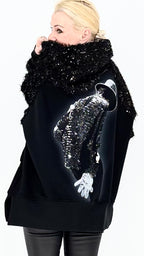 Sweatjacke mit Kapuze, Pailletten-Ärmeln & Strass-Backprint – Schwarz
