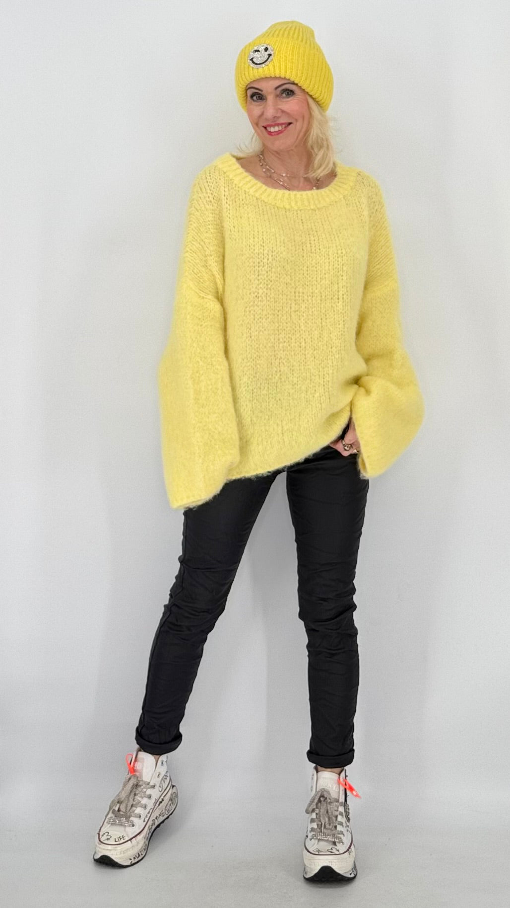 Kuscheliger Pullover in pink ,creme, yellow