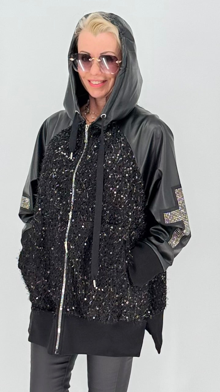 Gefütterte Sweatjacke mit Kapuze, Pailletten & Strass-Details – Schwarz