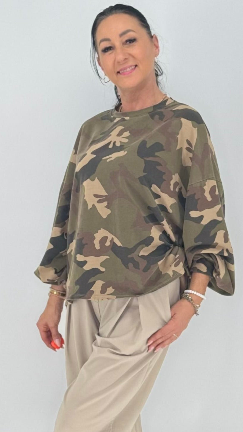 Lässiger Camouflage-Sweatshirt in Oliv