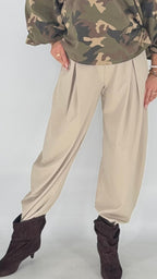 Elegante Stoffhose in Beige