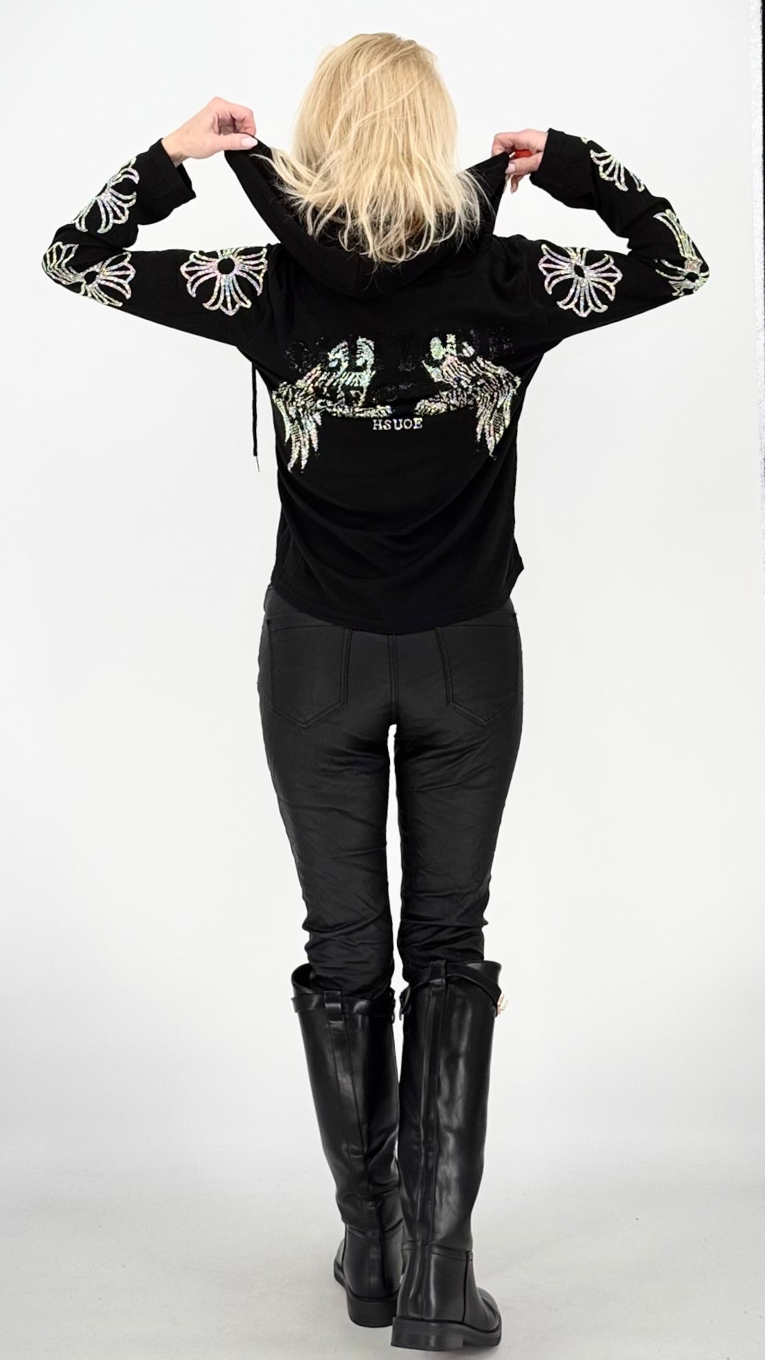 Shirt mit Kapuze "OLLI TCUH", schwarz, weiß