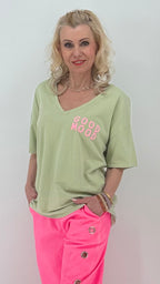 Damen T-Shirt „Good Mood“ – lässig & trendig
