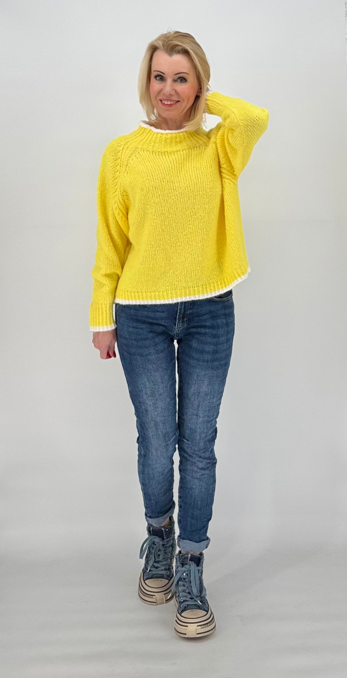 Pullover gelb