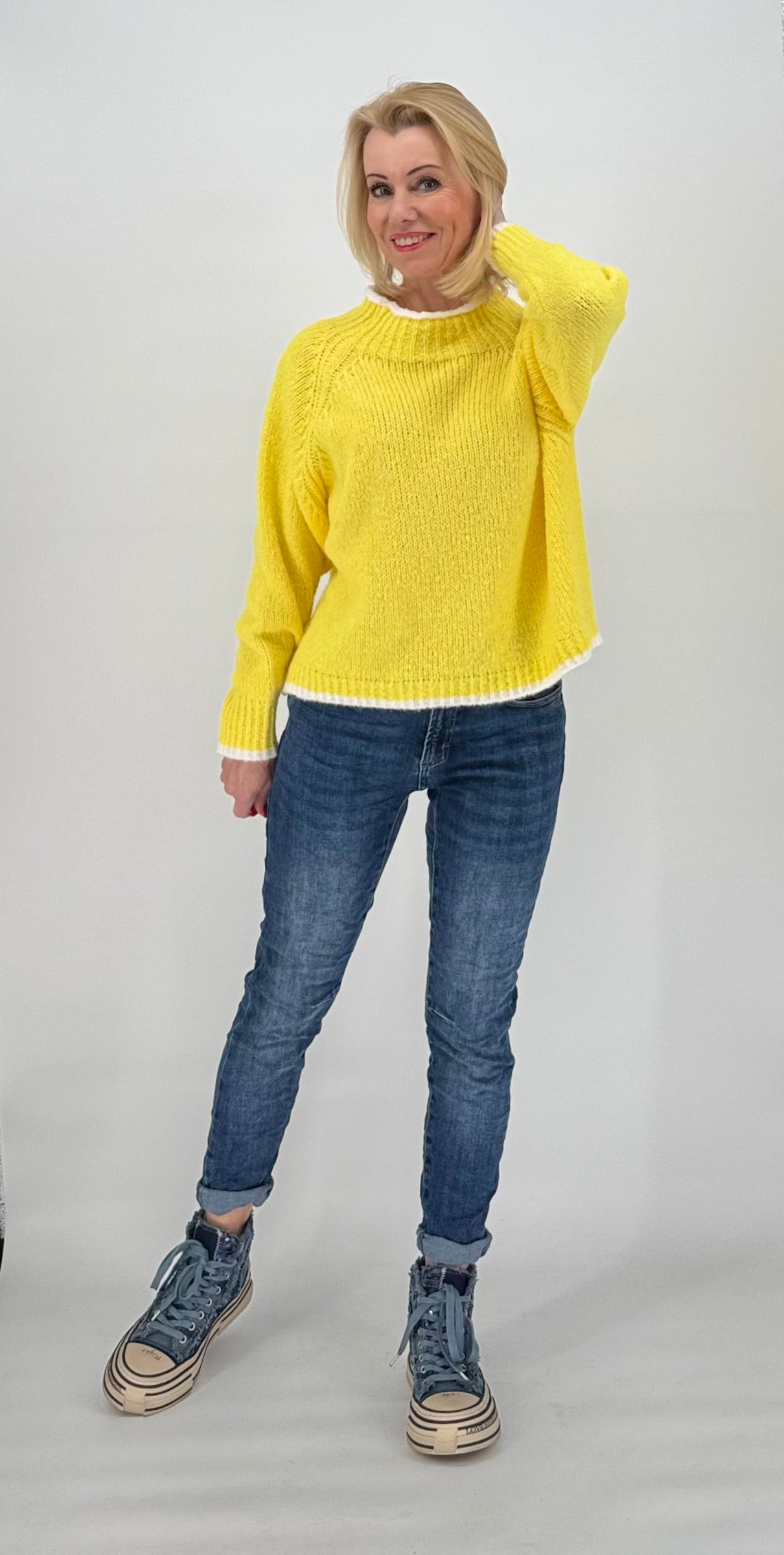 Pullover gelb
