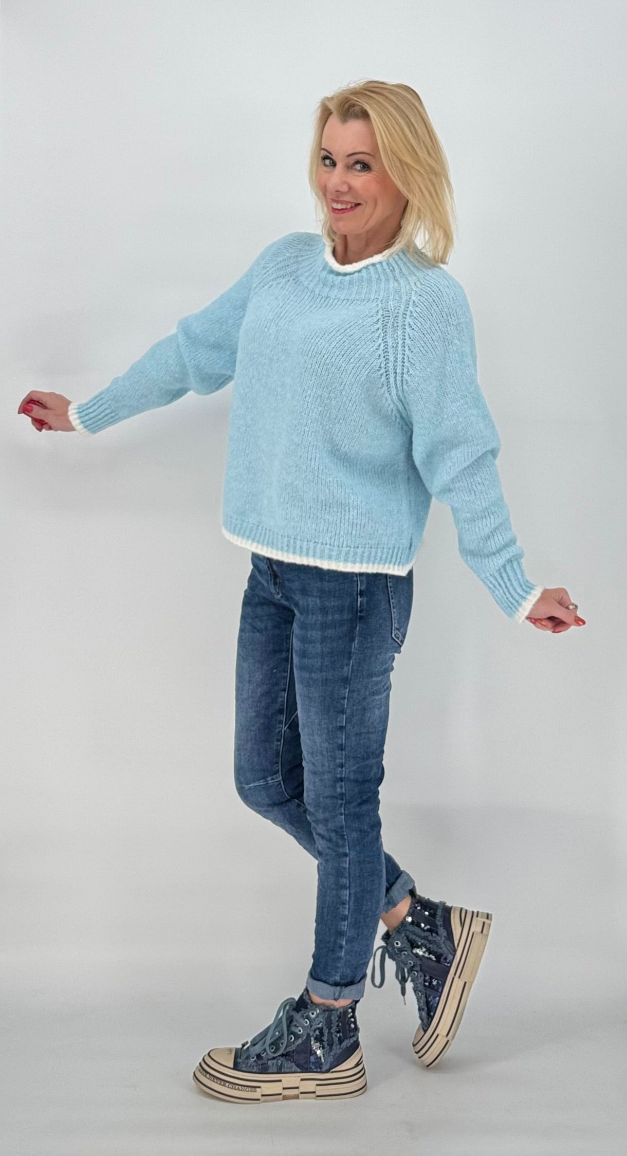 Pullover blau