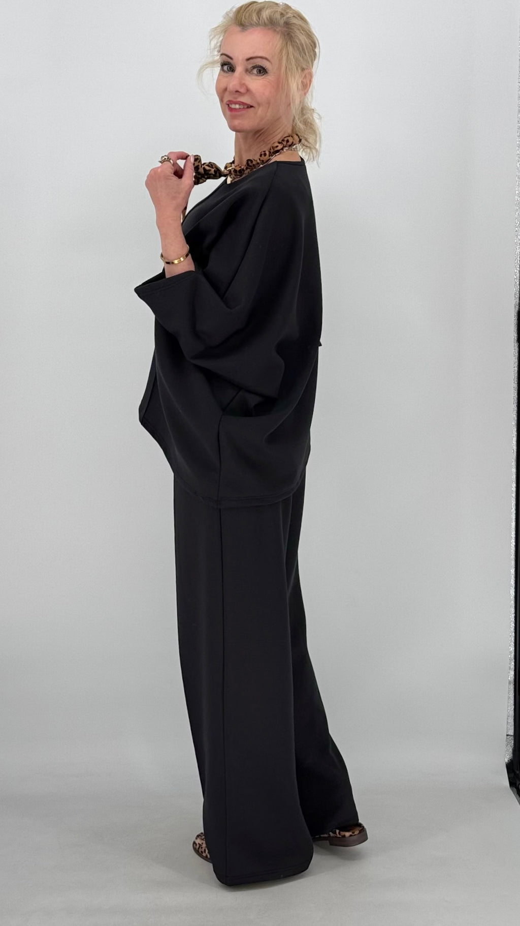 Damen Set : Hosen, Weites Bein und Oberteil Halbarm, in Gelb