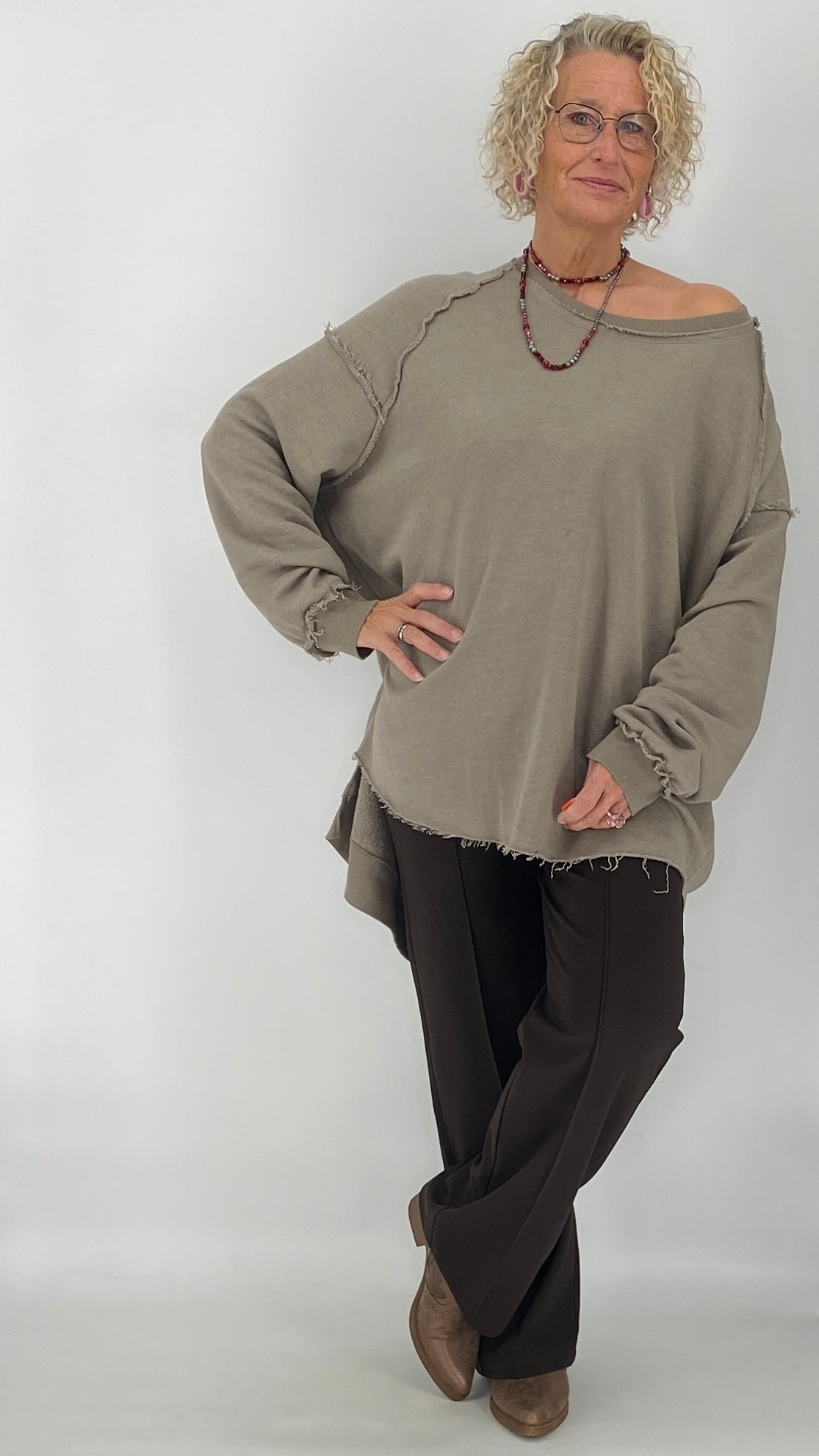 Sweatshirt "Earth"in grau, braun, olive