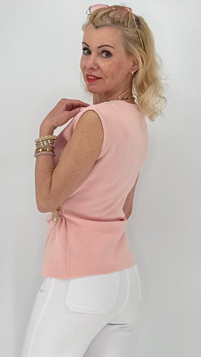 Elegantes Wickel-Top in Rose und Weiß