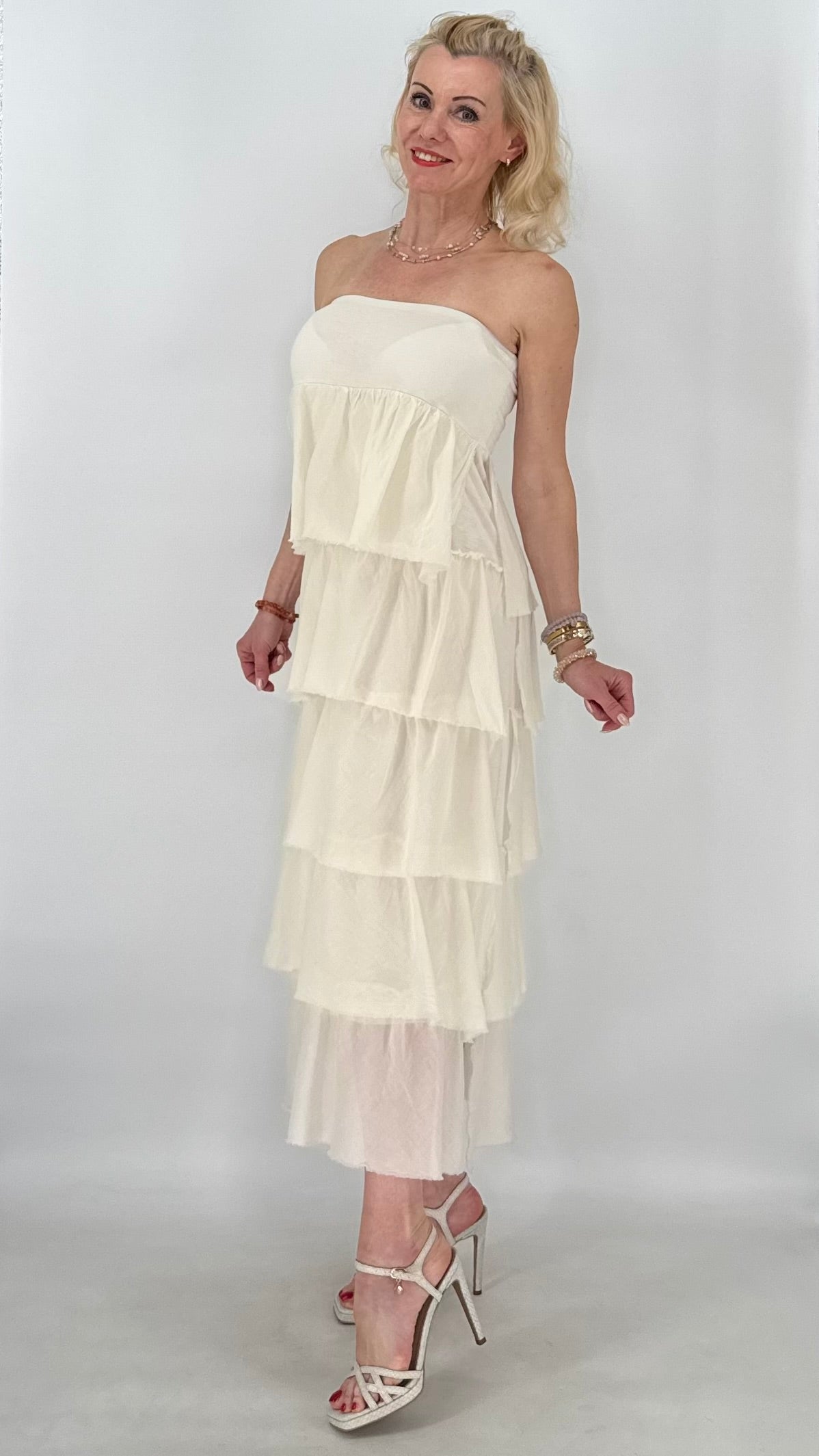 Volant-Maxikleid oder Rock in Pastellgelb und Creme