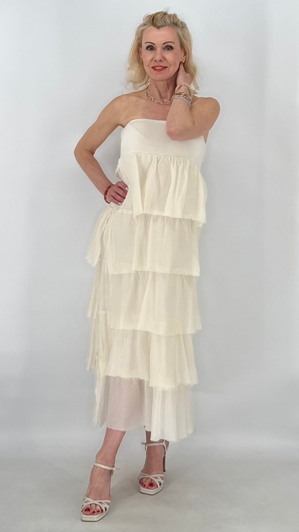 Volant-Maxikleid oder Rock in Pastellgelb und Creme