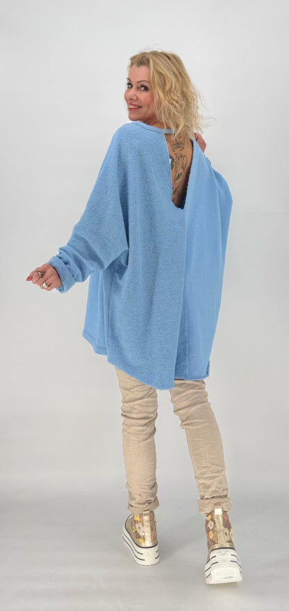Sweatshirt in blau "Blumen uhd Herz"